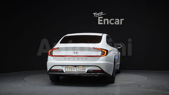 Hyundai Sonata 2021 — 4