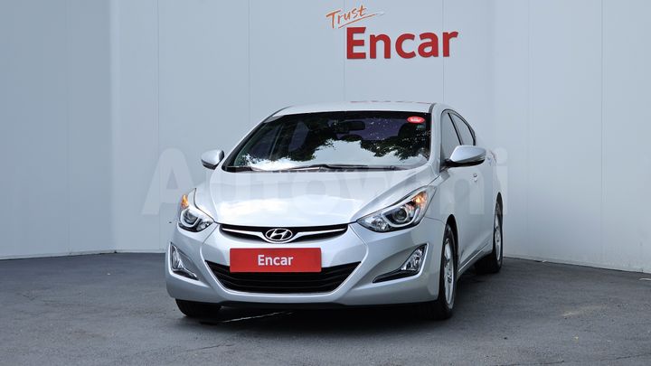 Hyundai Avante 2015 — 3