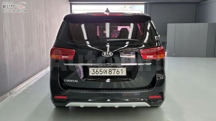 Kia Carnival 2018 — 4