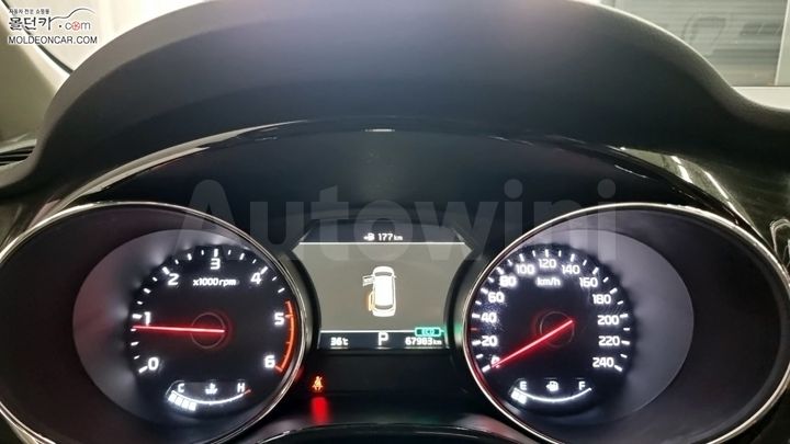Kia Carnival 2018 — 5