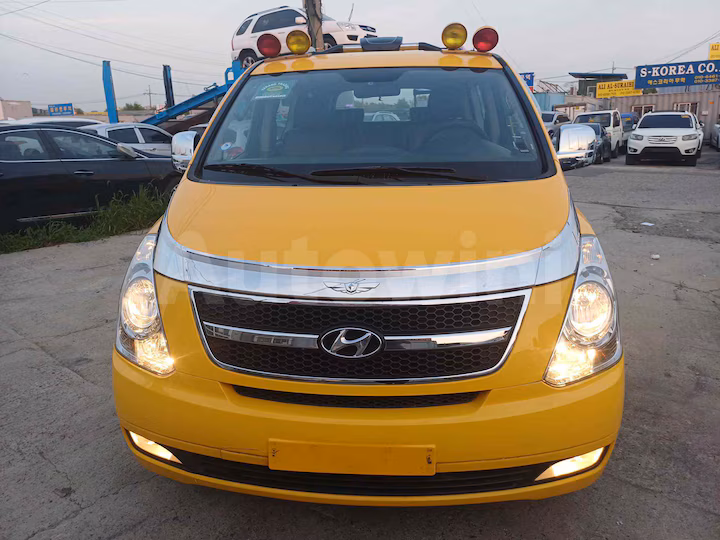 Hyundai Starex 2015 — 3