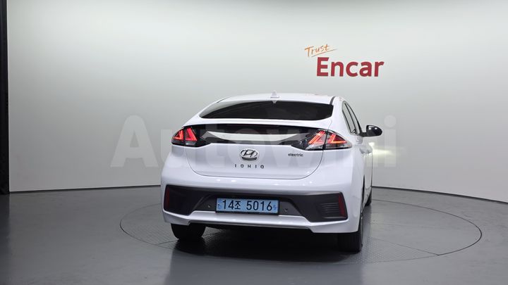 Hyundai Ioniq 2020 — 4
