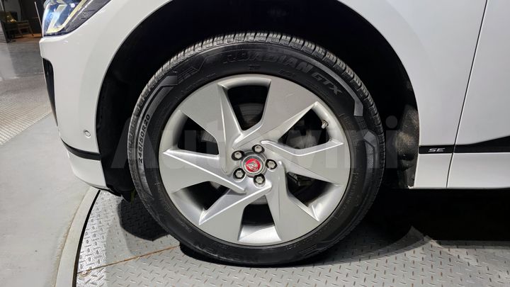 Jaguar I PACE