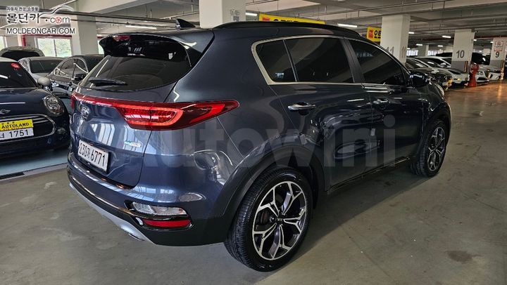 Kia Sportage 2018 — 2