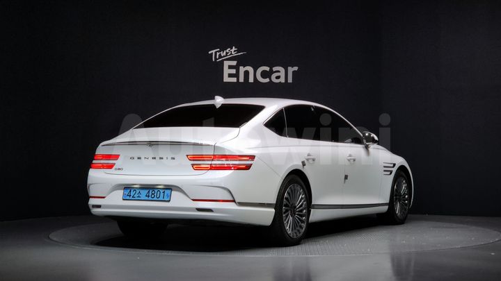Genesis G80 2022 — 2