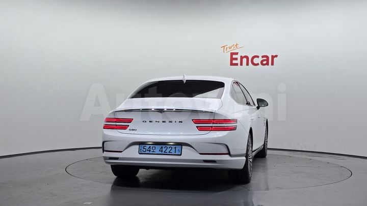 Genesis G80 2022 — 4