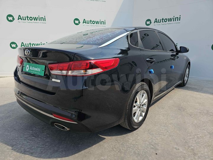 Kia K5 2017 — 5
