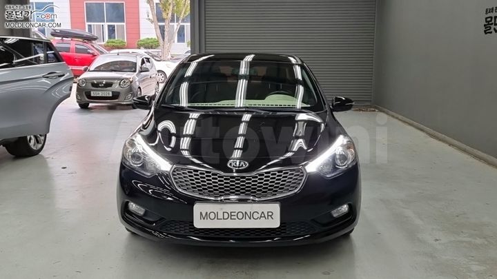 Kia K3 2012 — 3