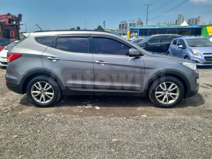 Hyundai SantaFe 2014 — 4