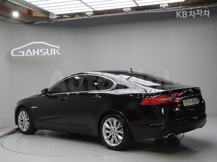 Jaguar XF 2014 — 3