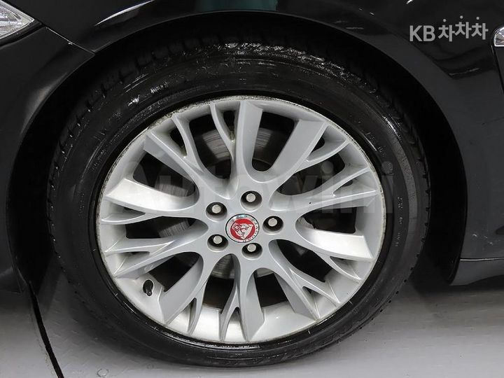 Jaguar XF 2014 — 5