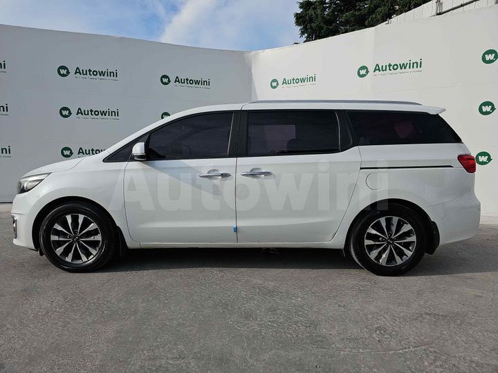 Kia Carnival 2016 — 2