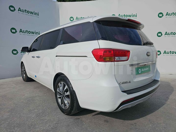 Kia Carnival 2016 — 3