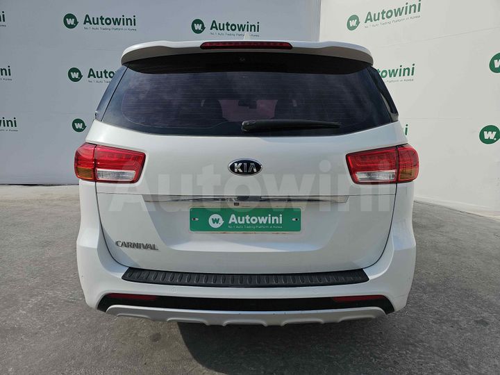 Kia Carnival 2016 — 4