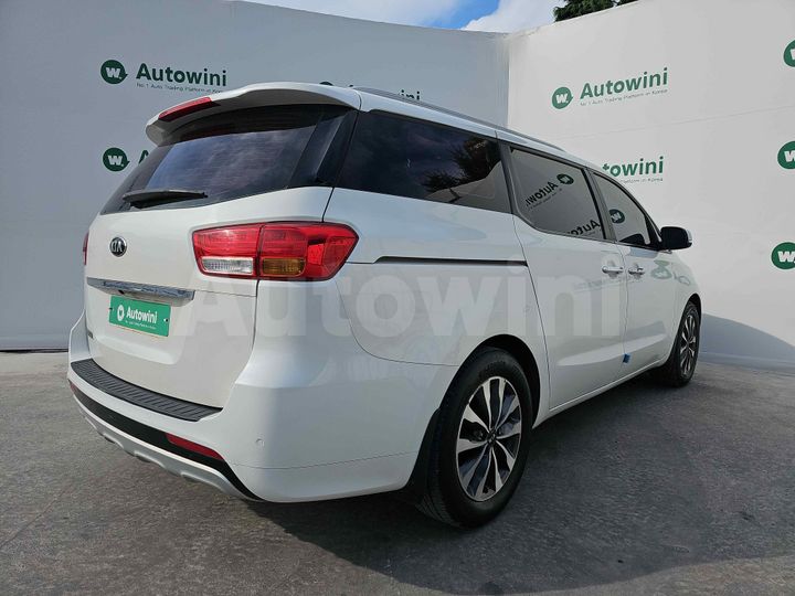 Kia Carnival 2016 — 5