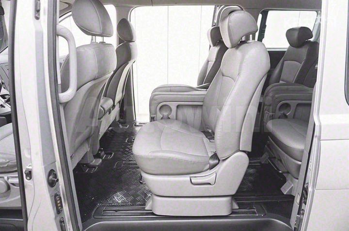 Hyundai Starex 2011 — 5