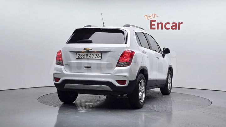 Chevrolet Trax 2020 — 4