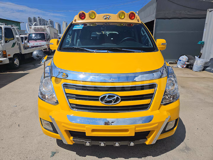 Hyundai Starex 2016 — 2