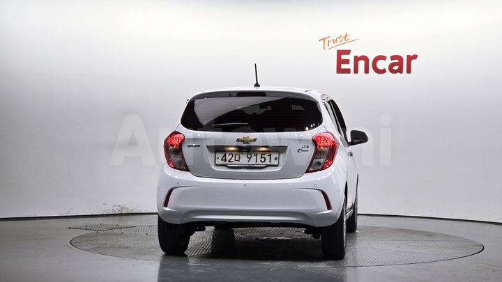 Chevrolet Spark 2017 — 4