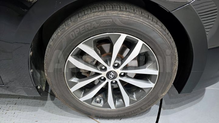 Hyundai Grandeur 2011 — 5