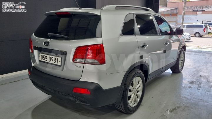 Kia Sorento 2009 — 2