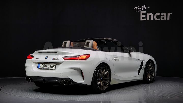 BMW Z4 2021 — 2
