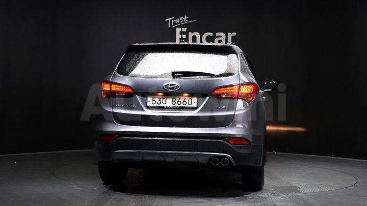 Hyundai SantaFe 2013 — 4