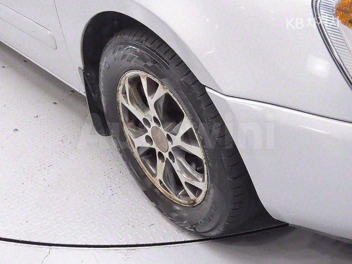 Kia Carnival 2014 — 5