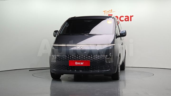 Hyundai Staria 2022 — 3