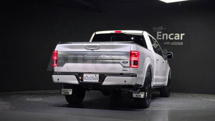 Ford F150 2018 — 4