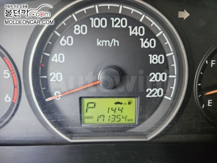 Hyundai Starex 2012 — 5