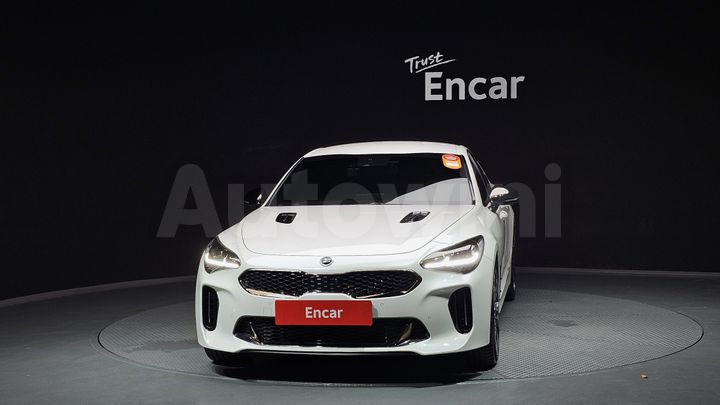 Kia Stinger 2020 — 3