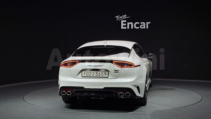Kia Stinger 2020 — 4