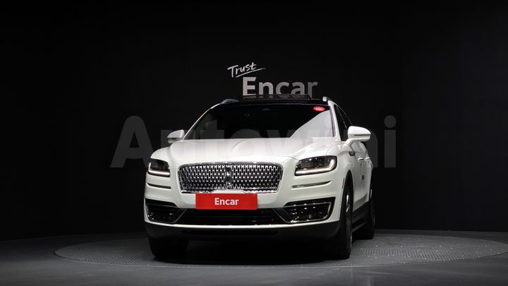Lincoln Nautilus 2020 — 3