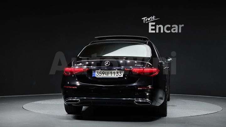 Mercedes Benz S Class 2022 — 4