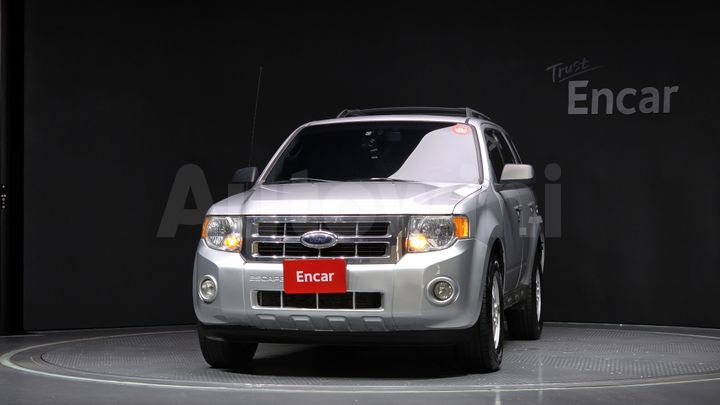 Ford Escape 2009 — 3