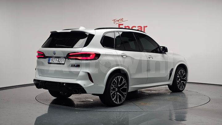 BMW X5M