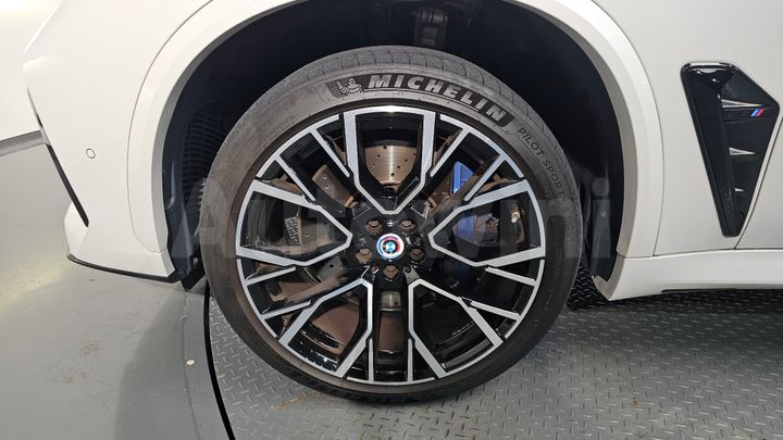BMW X5M