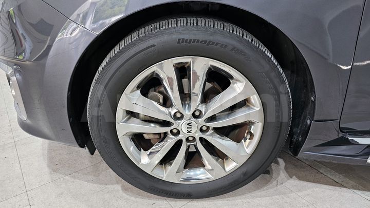Kia Carnival 2016 — 5