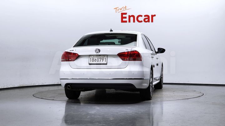 Volkswagen Passat 2015 — 4