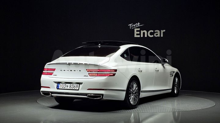 Genesis G80 2024 — 2