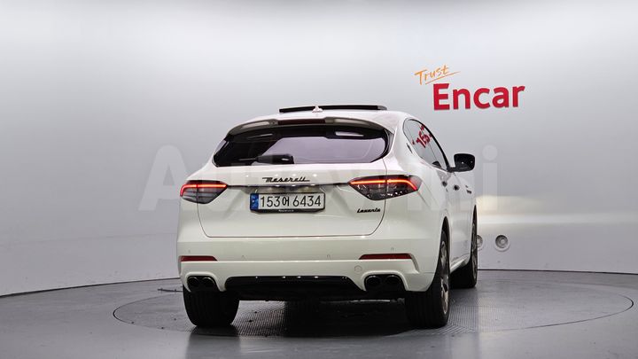 Maserati Levante 2018 — 4