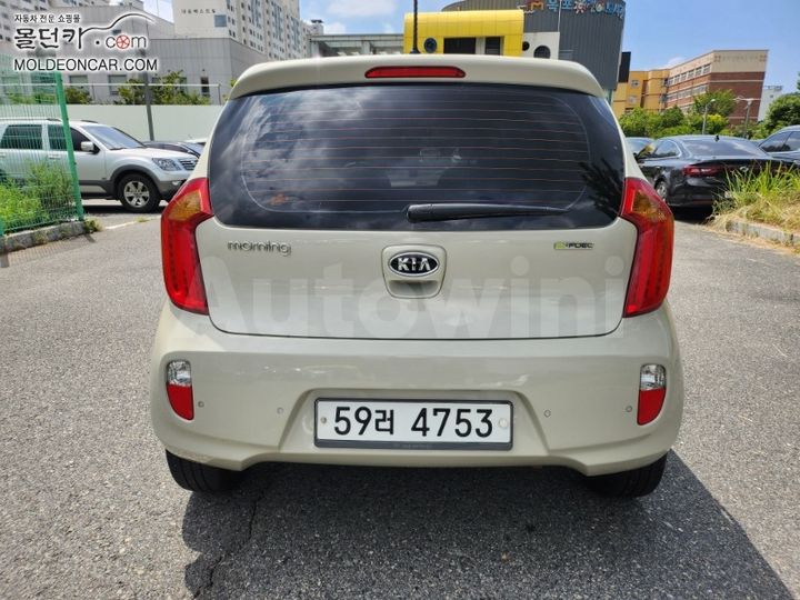 Kia Morning 2011 — 4