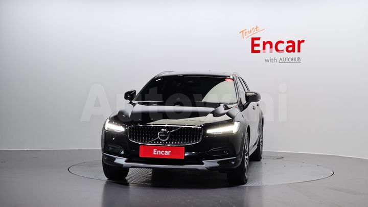 Volvo V90 2024 — 3