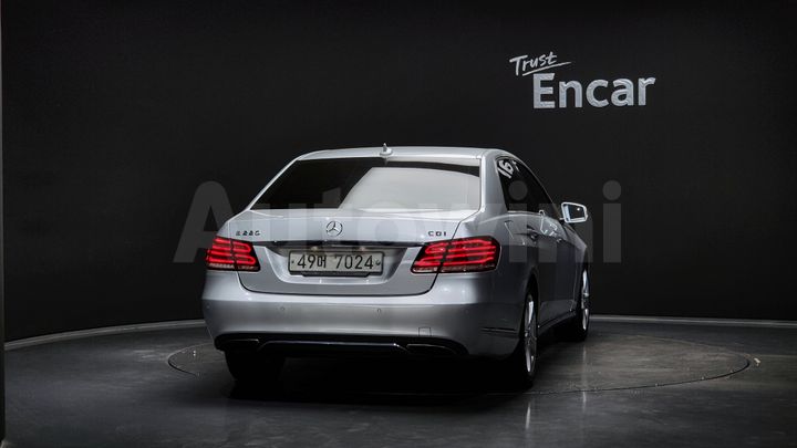 Mercedes Benz E Class 2014 — 4