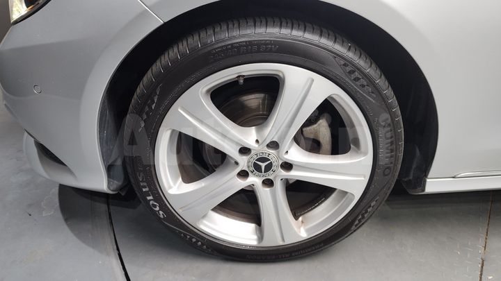 Mercedes Benz E Class 2014 — 5