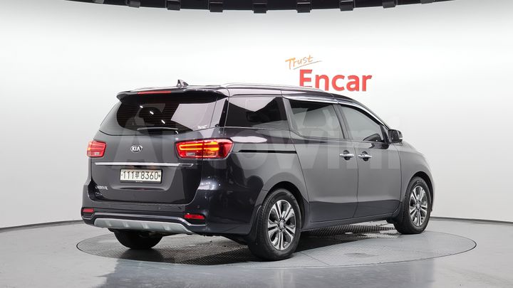 Kia Carnival 2020 — 2