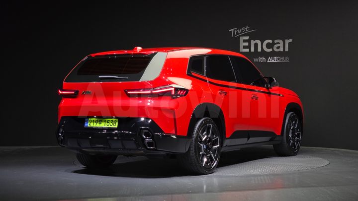 BMW XM 2023 — 2