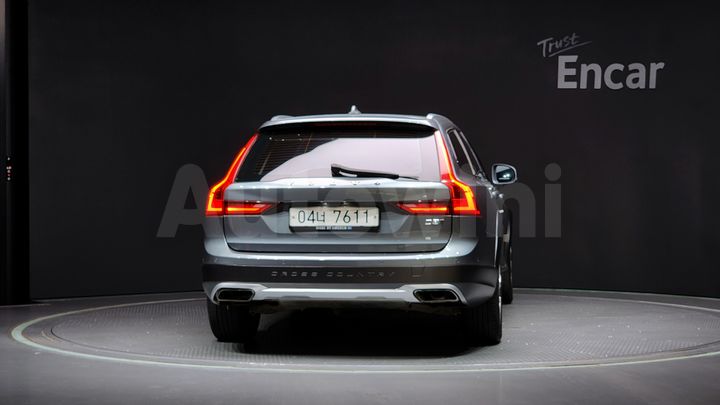 Volvo V90 2018 — 4