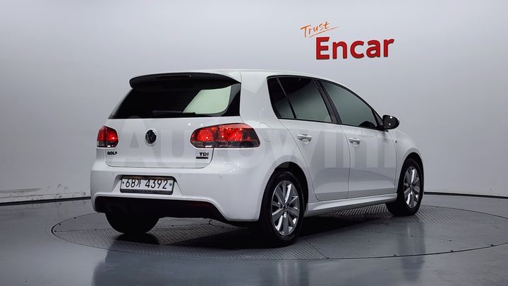 Volkswagen Golf 2013 — 2